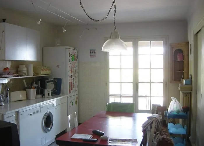 بيت للعطل Avec Piscine *