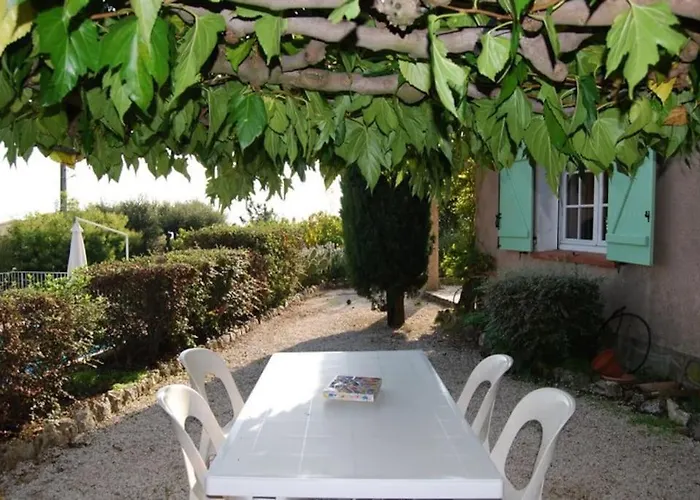 Avec Piscine Fréjus