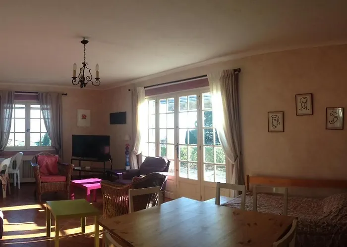 بيت للعطل Avec Piscine Fréjus