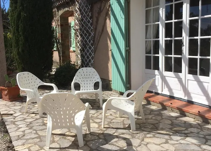 Avec Piscine Fréjus